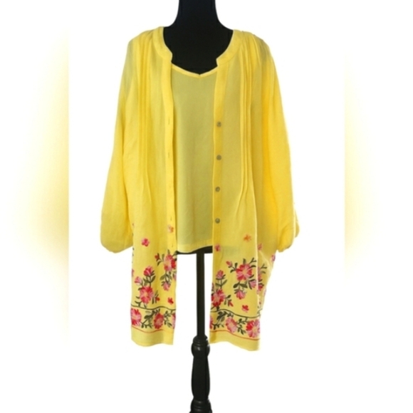 Boho 2XL Chic Artisy Yellow Lagenlook Embroidered Floral Tunic Top - Picture 1 of 9